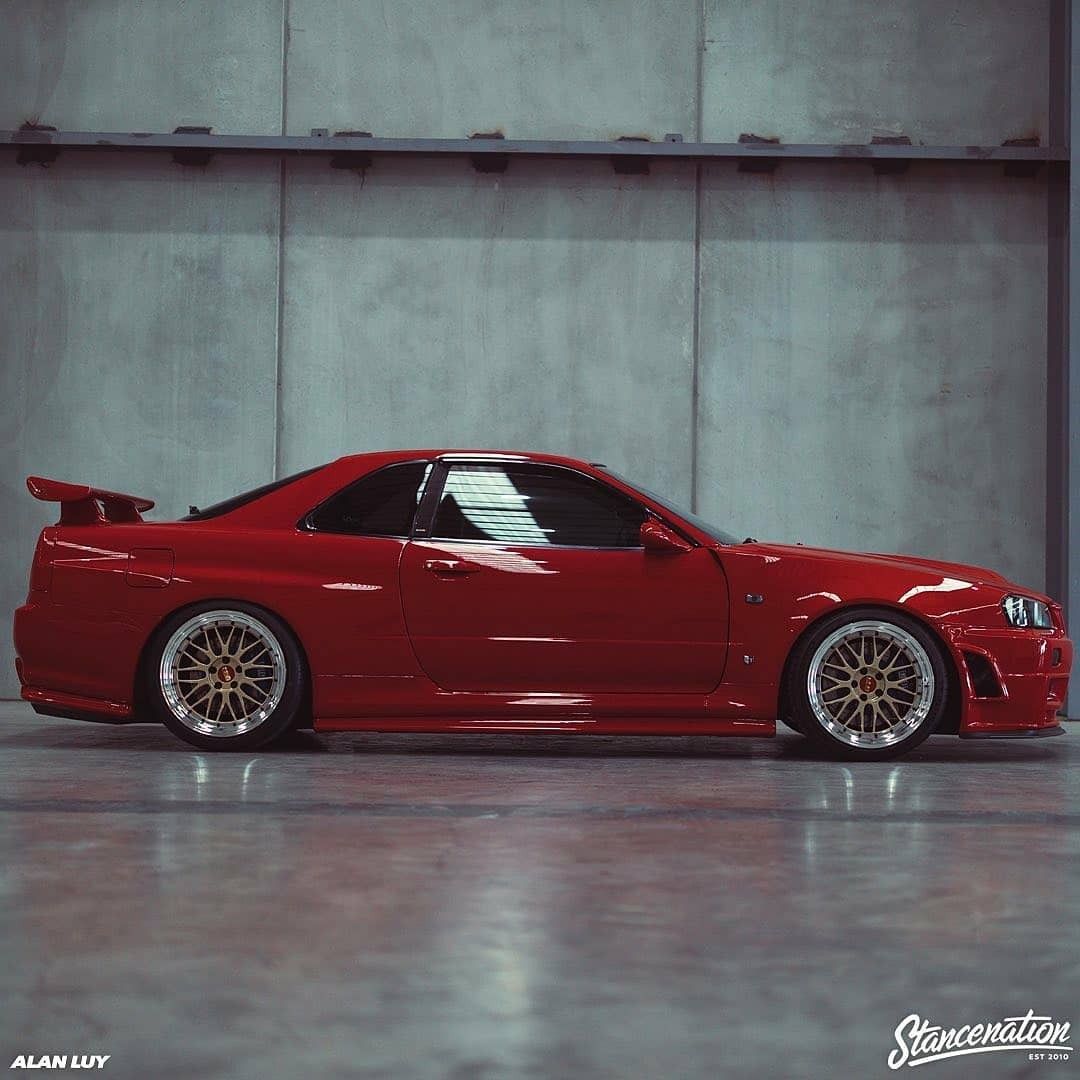 Nissan Skyline R34 project placeholder